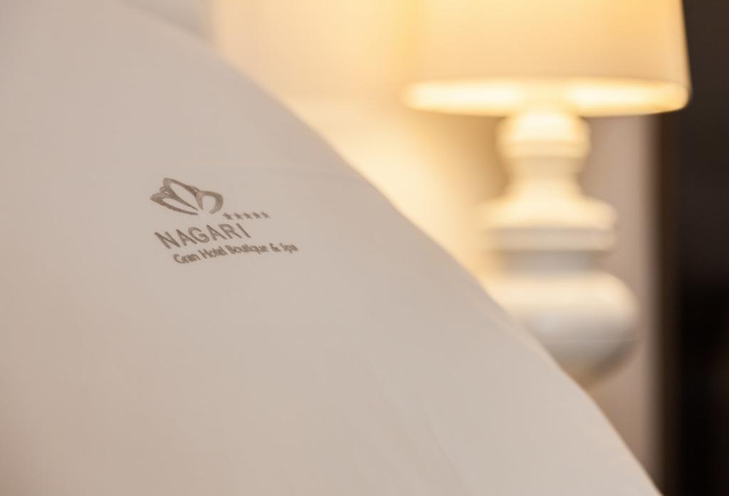 Gran Hotel Nagari Boutique & Spa Vigo Eksteriør billede Signature of the composer