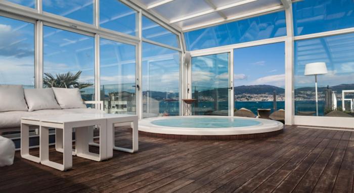 Gran Hotel Nagari Boutique & Spa Vigo Eksteriør billede A spa in a hotel